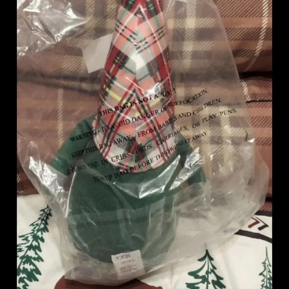Holiday Gnomes Accent Pillow & Plush Pillows Set of 3 BNWT RETIRED SET!